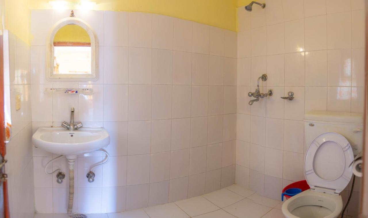 Hotel Plaza Nepal 2*